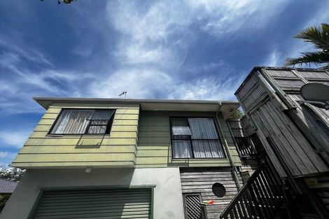 Photo of property in 3/20a Lavery Place, Sunnynook, Auckland, 0632