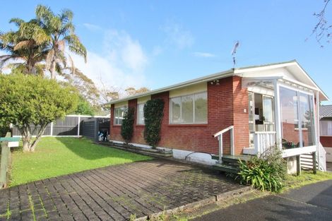 Photo of property in 1/26 Cromdale Avenue, Highland Park, Auckland, 2010