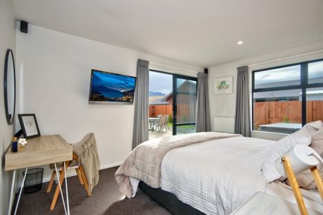 Photo of property in 38 Risinghurst Terrace, Lower Shotover, Queenstown, 9304