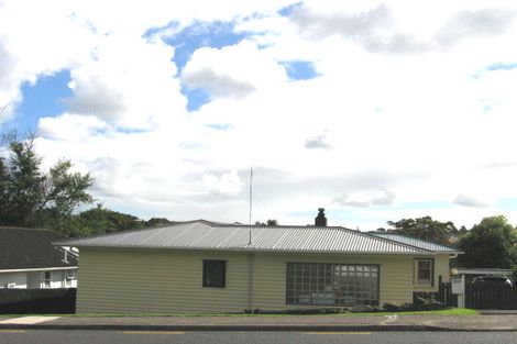 Photo of property in 1/130 Edmonton Road, Te Atatu South, Auckland, 0610