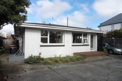 Photo of property in 4/111 Aikmans Road, Merivale, Christchurch, 8014