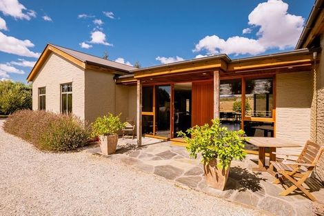 Photo of property in 57 Hall Road, Bannockburn, Cromwell, 9384