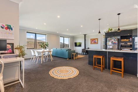 Photo of property in 15 George Street, Bulls, 4818