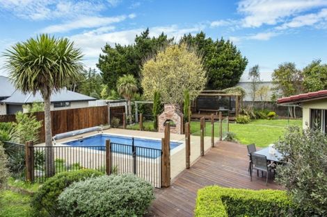 Photo of property in 10 Burnett Street, Oxford, 7430