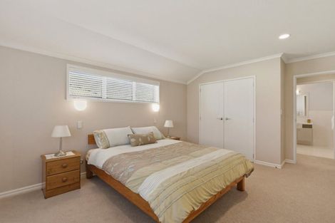 Photo of property in 29 Saint Heliers Place, Papamoa Beach, Papamoa, 3118
