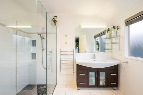 Photo of property in 71 Karamea Street, Whalers Gate, New Plymouth, 4310