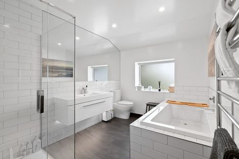 Photo of property in 29 Matai Road, Wanaka, 9305