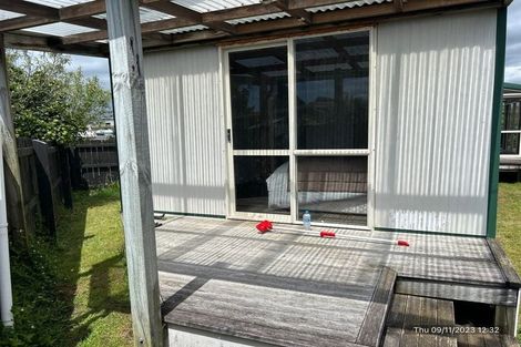 Photo of property in 9 Mahoe Street, Strandon, New Plymouth, 4312