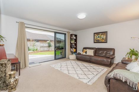 Photo of property in 52 Aquila Crescent, Rototuna North, Hamilton, 3210