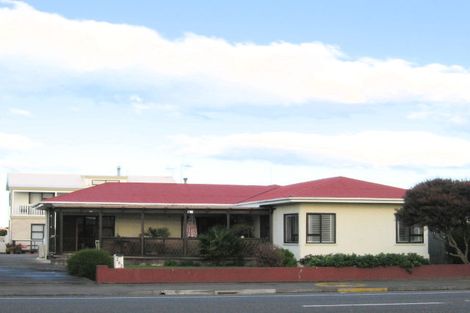 Photo of property in 262 Kennedy Road, Onekawa, Napier, 4110