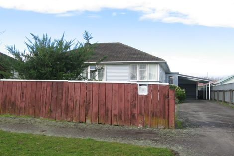 Photo of property in 6 Bristol Crescent, Roslyn, Palmerston North, 4414