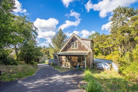 Photo of property in 293 Paremoremo Road, Paremoremo, Auckland, 0632