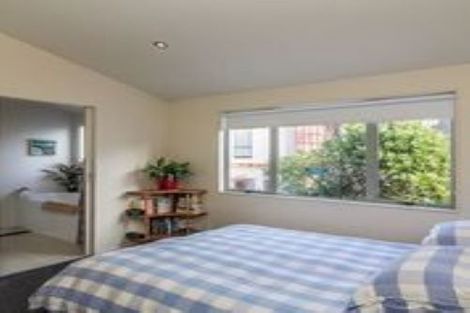 Photo of property in 96b Lyall Parade, Lyall Bay, Wellington, 6022