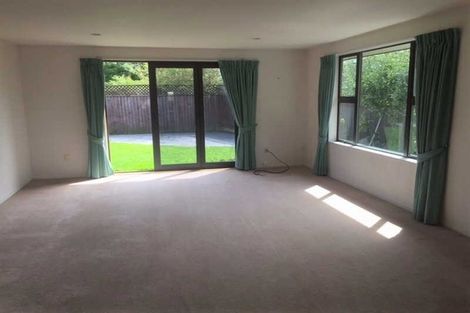 Photo of property in 15 Thistledown Place, Woolston, Christchurch, 8062