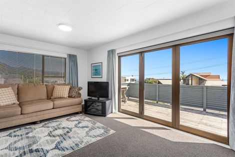 Photo of property in 42 Pohutukawa Avenue, Ohope, 3121