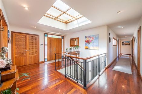 Photo of property in 62 Kiriwai Road, Paremata, Porirua, 5024