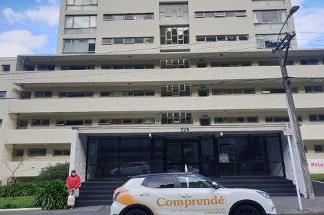 Photo of property in 31/125 Grant Road, Thorndon, Wellington, 6011