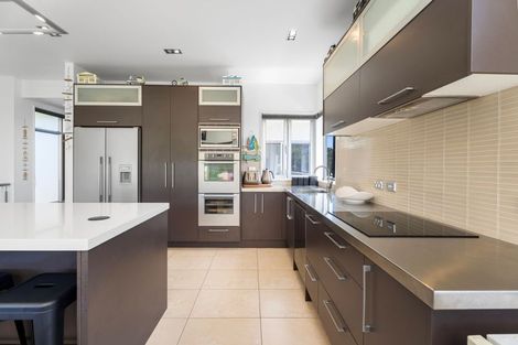 Photo of property in 401 Harbour View Road, Whangamata, 3620