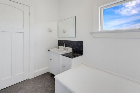 Photo of property in 16 Preston Street, West End, Timaru, 7910