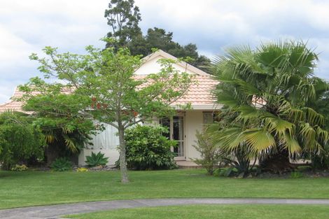 Photo of property in 32 Belmont Rise, Katikati, 3129