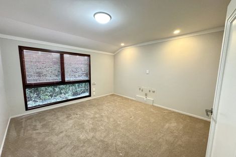 Photo of property in 10 Marine Terrace, Bayswater, Auckland, 0622