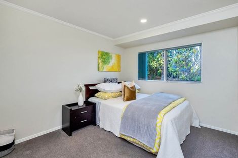 Photo of property in 3 San Fernando Way, Henderson, Auckland, 0612