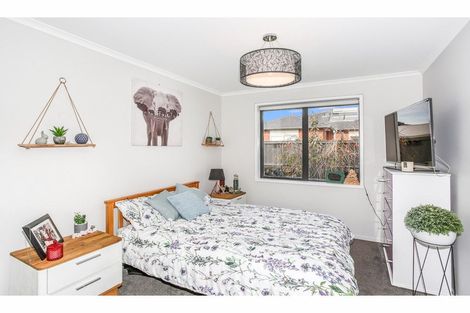 Photo of property in 22 Kauri Drive, Waiuku, 2123