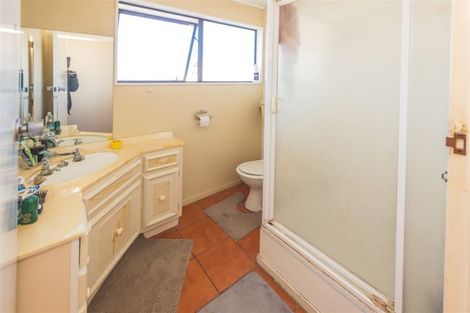 Photo of property in 38 Tongariro Street, Castlecliff, Wanganui, 4501