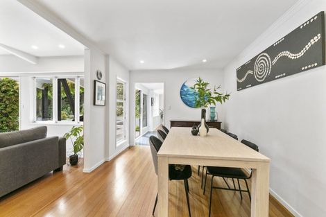 Photo of property in 17a Delhi Crescent, Khandallah, Wellington, 6035