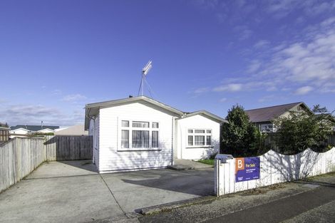 Photo of property in 64 Lyndhurst Street, Takaro, Palmerston North, 4412