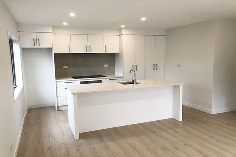 Photo of property in 40b Chippendale Crescent, Birkdale, Auckland, 0626