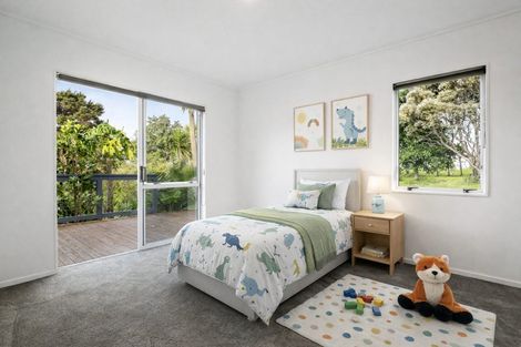 Photo of property in 12 Whitehills Road, Waitoki, Silverdale, 0994