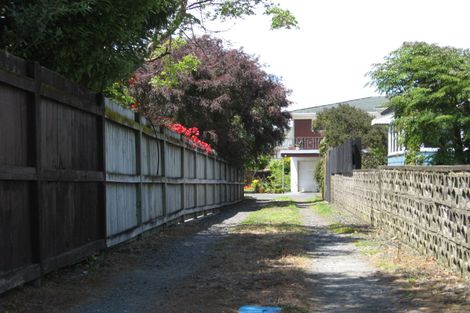 Photo of property in 8 Miller Road, Mangere Bridge, Auckland, 2022