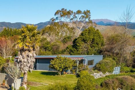 Photo of property in 165 Totara View Road, Wakefield, 7095