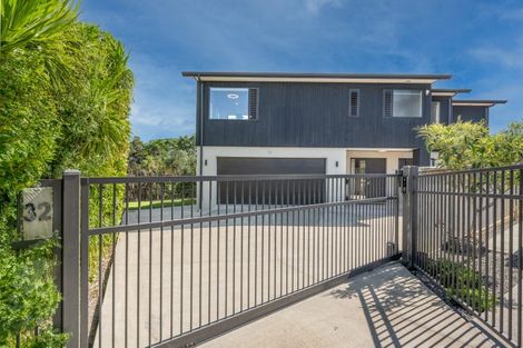 Photo of property in 32c Devon Road, Bucklands Beach, Auckland, 2012