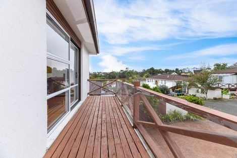 Photo of property in 10/26a Sunnynook Road, Sunnynook, Auckland, 0620