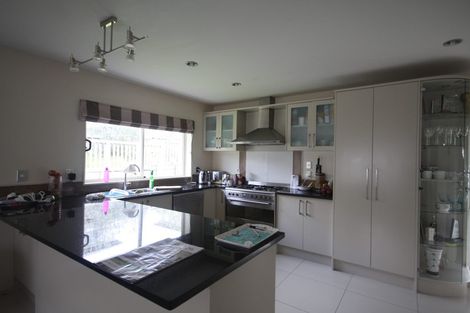 Photo of property in 7 Kunzea Place, Greenhithe, Auckland, 0632