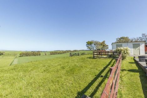 Photo of property in 52 James Road, Halcombe, Feilding, 4779