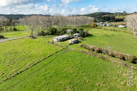 Photo of property in 836 Old North Road, Waimauku, 0882