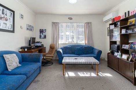 Photo of property in 30 Johnston Street, Featherston, 5710