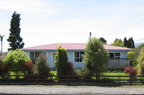 Photo of property in 179 Queen Street, Westport, 7825