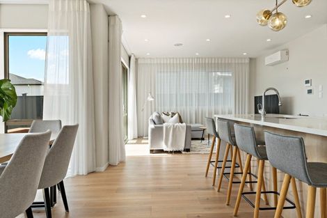 Photo of property in 25 Roa Avenue, Hobsonville, Auckland, 0616