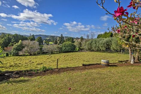 Photo of property in 11 Logan Cameron Road, Kauri, Kamo, 0185