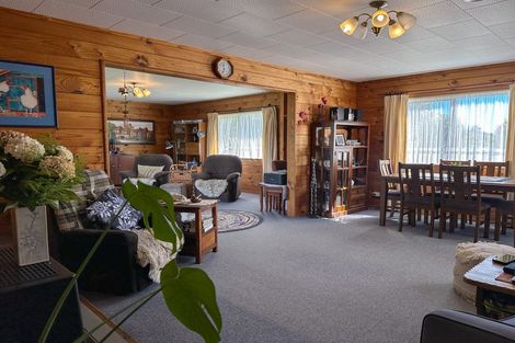 Photo of property in 64 Abel Tasman Drive, Takaka, 7110