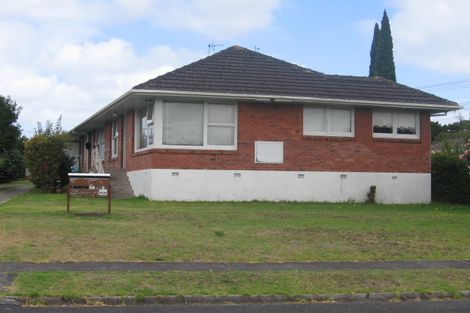 Photo of property in 1/12 Trafalgar Road, Milford, Auckland, 0620
