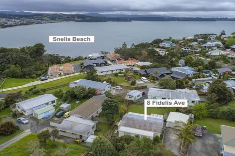 Photo of property in 8 Fidelis Avenue, Snells Beach, 0920