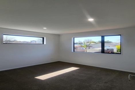 Photo of property in 105c Flat Bush Road, Clover Park, Auckland, 2023