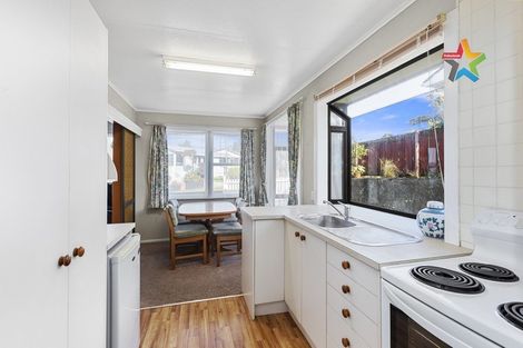 Photo of property in 66 Oakleigh Street, Maungaraki, Lower Hutt, 5010