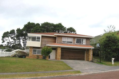 Photo of property in 2 Juliet Place, Forrest Hill, Auckland, 0620