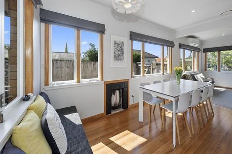 Photo of property in 18 Bolmuir Road, Forest Lake, Hamilton, 3200